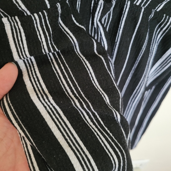 Wild Fable Black & White Striped Romper with Keyhole Size Small - Picture 3 of 7